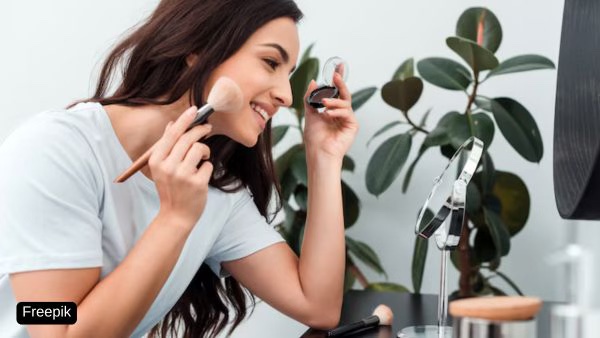 Sustainable Makeup Hacks