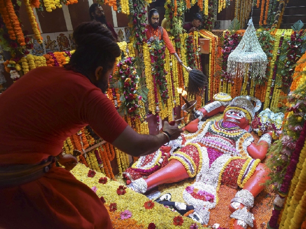 Famous Hanuman Temples To Visit Famous Hanuman Temples To Visit