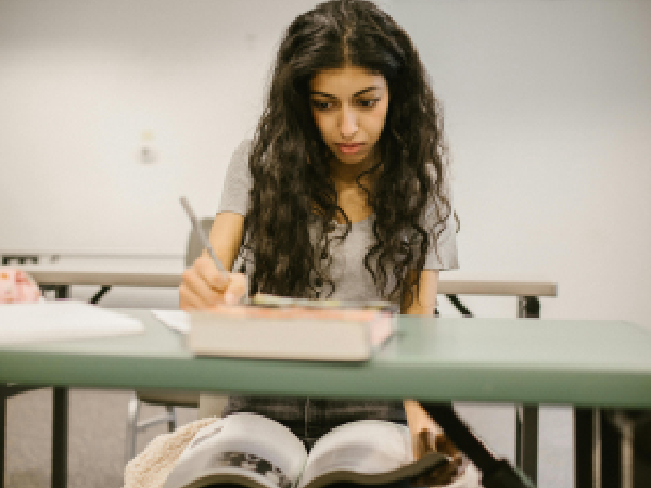 Digital Detox For Students To Ace Exams