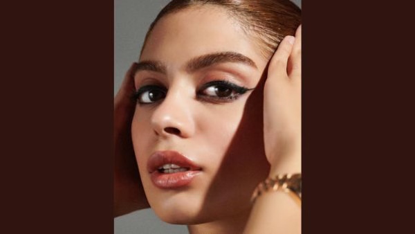 Vibrant Lipsticks Guide