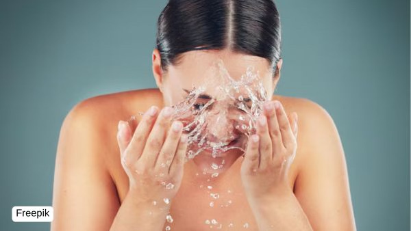 Harmful Skincare Habits