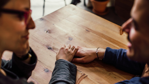 The 4 Stages Of Modern Dating