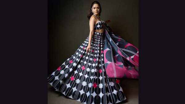 Nushrratt Bharuccha s Stylish Looks