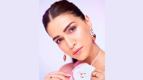 Vibrant Lipsticks Guide