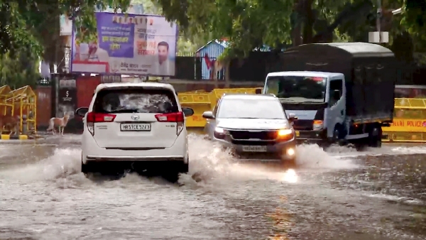 Delhi s Stormy Weather Unleashes Memes