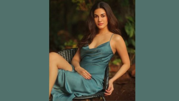 Amyra Dastur s Standout Dresses