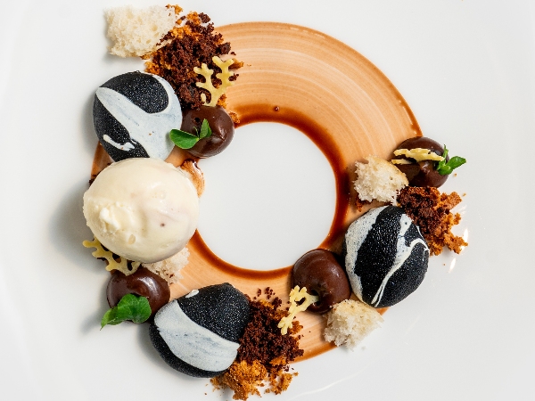 Oberoi Bengaluru Redefines Fine Dining