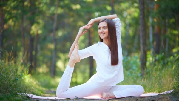 Trying To Conceive Gynecologist Reveals 6 Fertility-Boosting Yoga Poses Every Woman Should Try