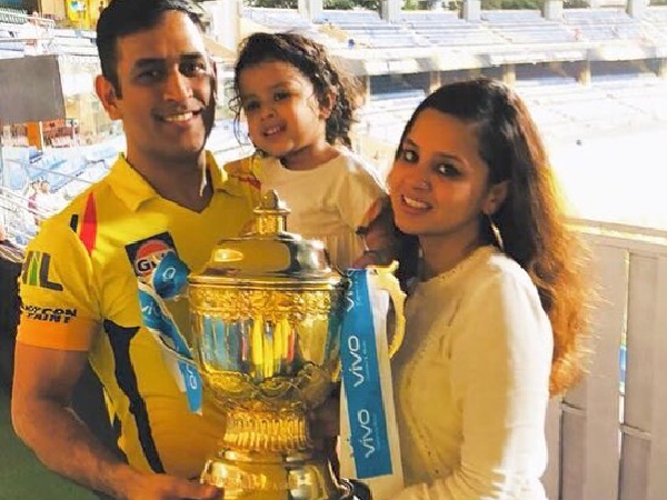 Dhoni Gets Inducted Into Hall Of Fame