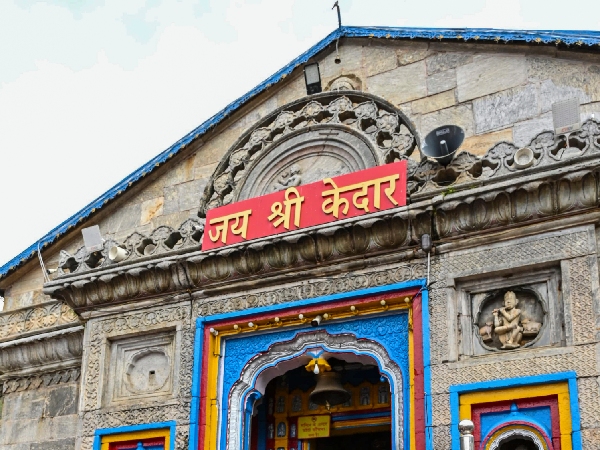 Helicopter Crashes Near Kedarnath Shrine