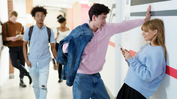 How Couples Love In 2025