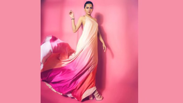 Tejasswi Prakash s Stylish Outfits