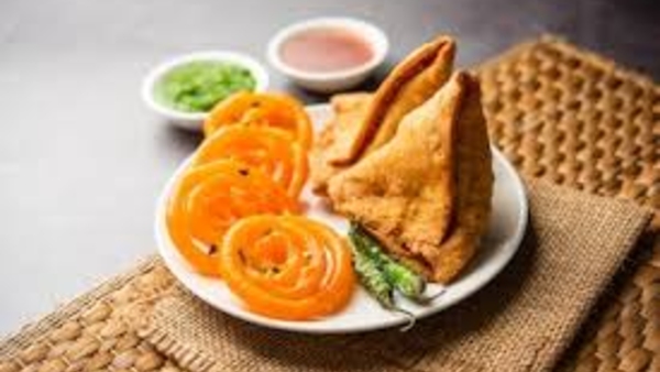 You Won t Believe What India s No 1 Monsoon Food Is Survey Shocks Everyone