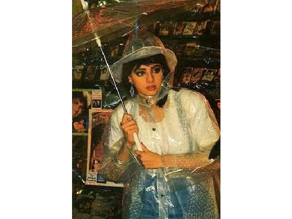 Monsoon Inspired 90s Looks for Women