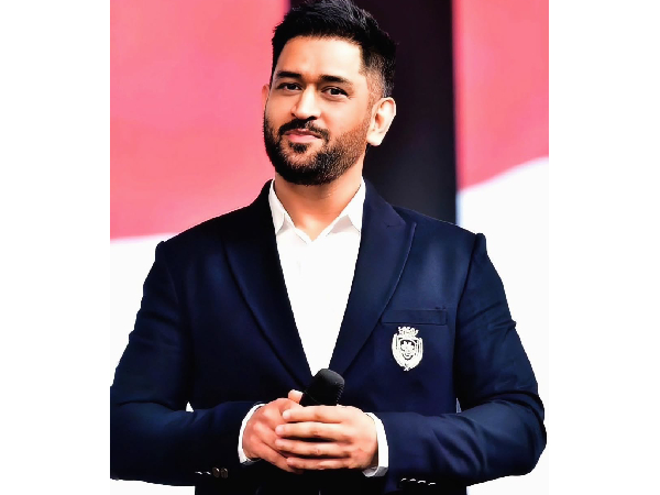 Life Lessons To Learn From MS Dhoni