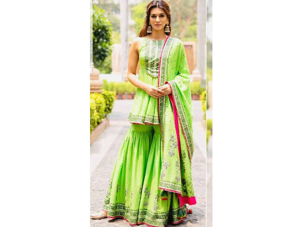 Kriti Sanon s Festive Looks 2025 Kriti Sanon s Festive Looks 2025