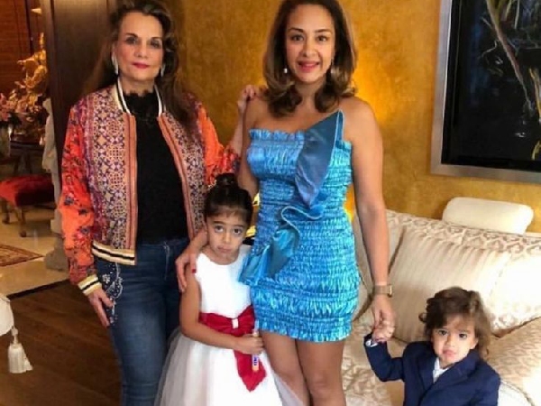 Mumtaz At 77 A Style And Screen Icon Mumtaz At 77 A Style And Screen Icon