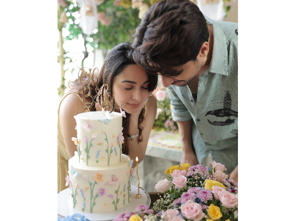 Sidharth amp amp Kiara Welcome Baby Girl