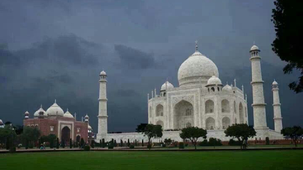Taj Mahal A Must-Visit In Monsoon Taj Mahal A Must-Visit In Monsoon