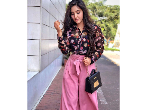 Ashnoor Kaur s Floral Outfits