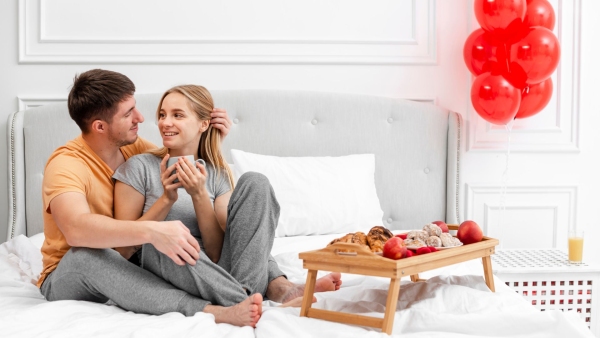 Bedroom Romance 10 Emotional Gestures That Strengthen Relationships Without Needing Any Sexual Touch