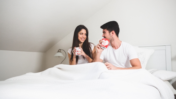 Bedroom Vastu Tips For Newlyweds What Married Couple Should Know Before Sleeping Together For The First Time
