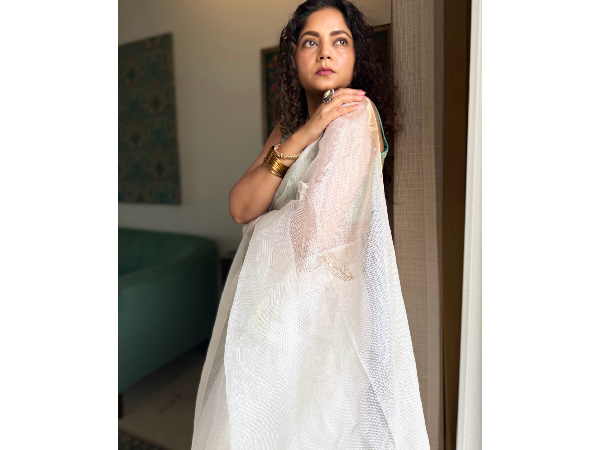 Vayaka s Onam Sari Collection