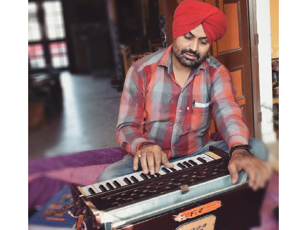 Punjabi Singer Cum Officer Passes Away Punjabi Singer Cum Officer Passes Away