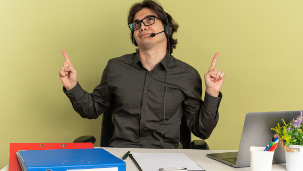 Funny Office Tricks To Impress Bosses