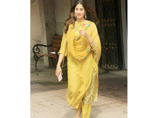 World Cotton Day Celeb Inspired Outfits