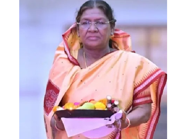 President Murmu Attends Chhath Puja President Murmu Attends Chhath Puja