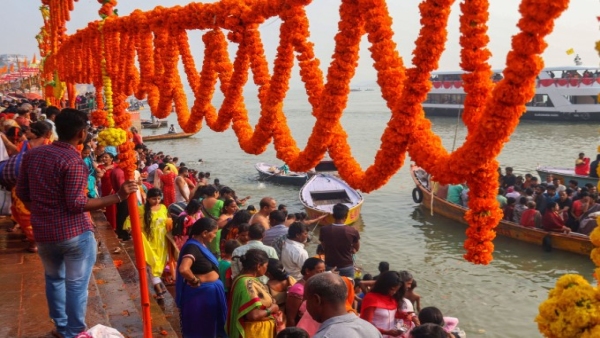 When Is Kartik Purnima 2025 4th Or 5th November Date Time Of Full Moon Of Kartik Maas Puja Rituals And Donation Rules