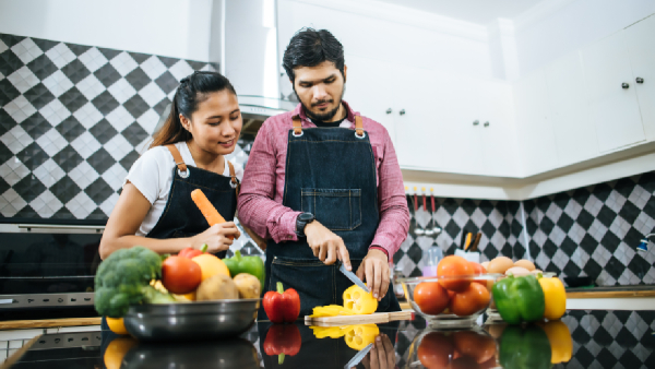 When Men Take Over The Kitchen