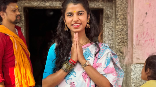 Folk Star Joins Election Battle