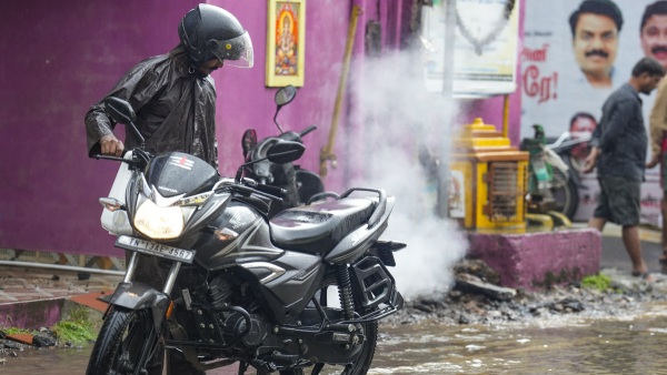 Tamil Nadu Weather 11 Dists On Yellow Alert Chennai to See On-and-Off Rains Till Tuesday