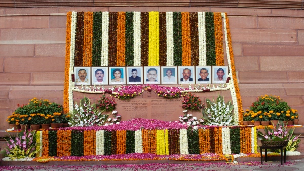 2001-parliament-attack