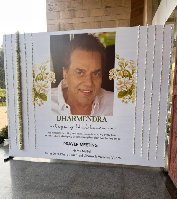 dharmendra-prayer-meet