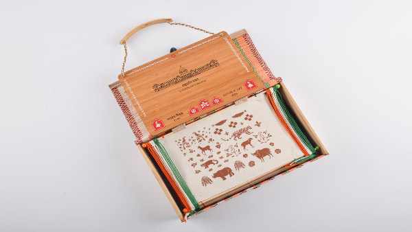 President-Murmu-At-Home-Invitation-Box