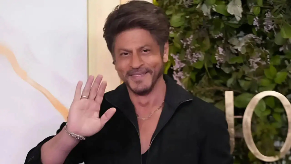 Shah-Rukh-Khan-all-black-look