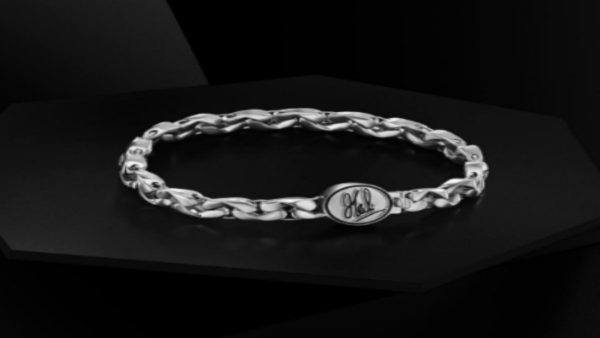 PLATINUM-BOLD-LINKS-BRACELET