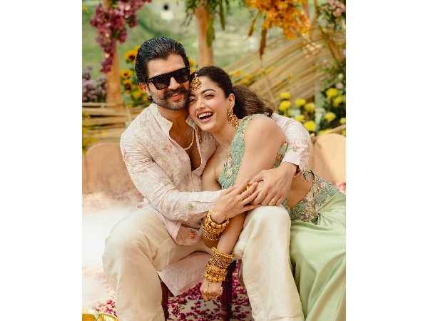 Virosh Haldi Turns Holi