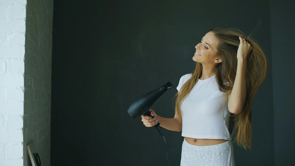 blow-drying-hair-roots
