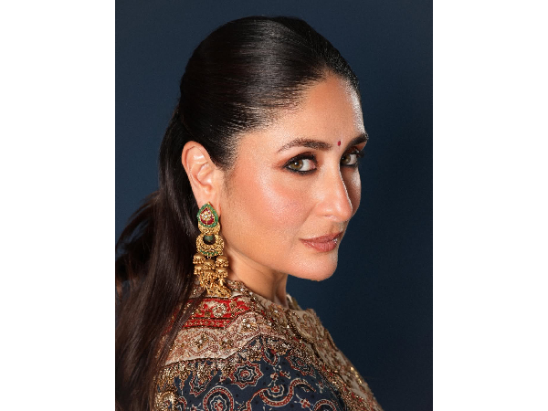 Kareena Kapoor s 98 000 Kurta Set Look Kareena Kapoor s 98 000 Kurta Set Look