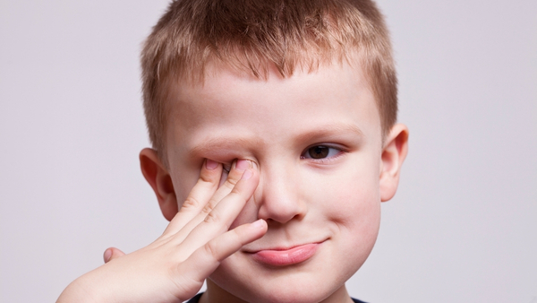 child-rubbing-eyes child-rubbing-eyes