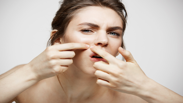 pimple-in-teens pimple-in-teens