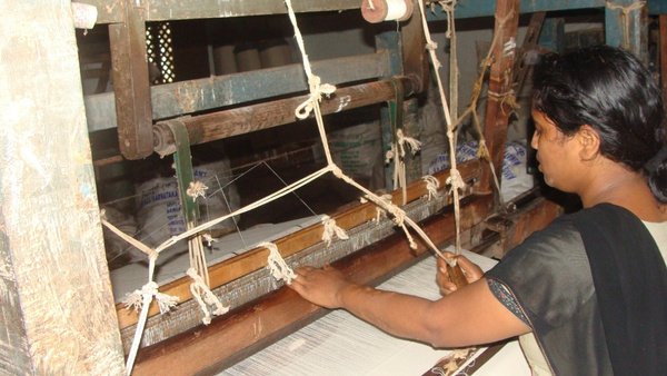khadi-movement-by-Gandhi