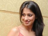 ನೈಜ ಚೆಲುವಿಗೆ ಮಾರುಹೋಗದವರು ಯಾರು?