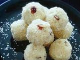 ಗಣೇಶ ಚತುರ್ಥಿಗೆ ತೆಂಗಿನಕಾಯಿ ಲಡ್ಡು