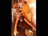 ತೀವ್ರ ಮಾನಸಿಕ ಒತ್ತಡವನ್ನು ಹೊರದಬ್ಬುವ 10 ಮಸಾಜ್