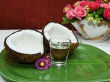 ಕೊಬ್ಬರಿ ಎಣ್ಣೆ: ಸೌಂದರ್ಯದ ವಿಷಯದಲ್ಲಿ ಎತ್ತಿದ ಕೈ 